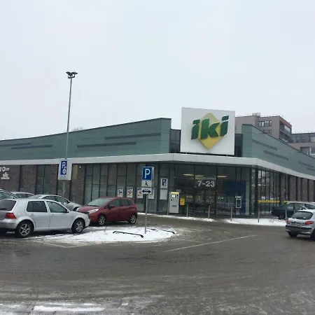 Spacious Close To The Old Town