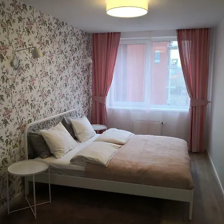 Apartment Spacious Close To The Old Town *