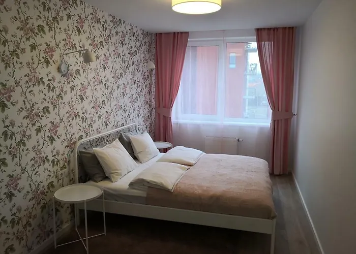 Butas Spacious Close To The Old Town *